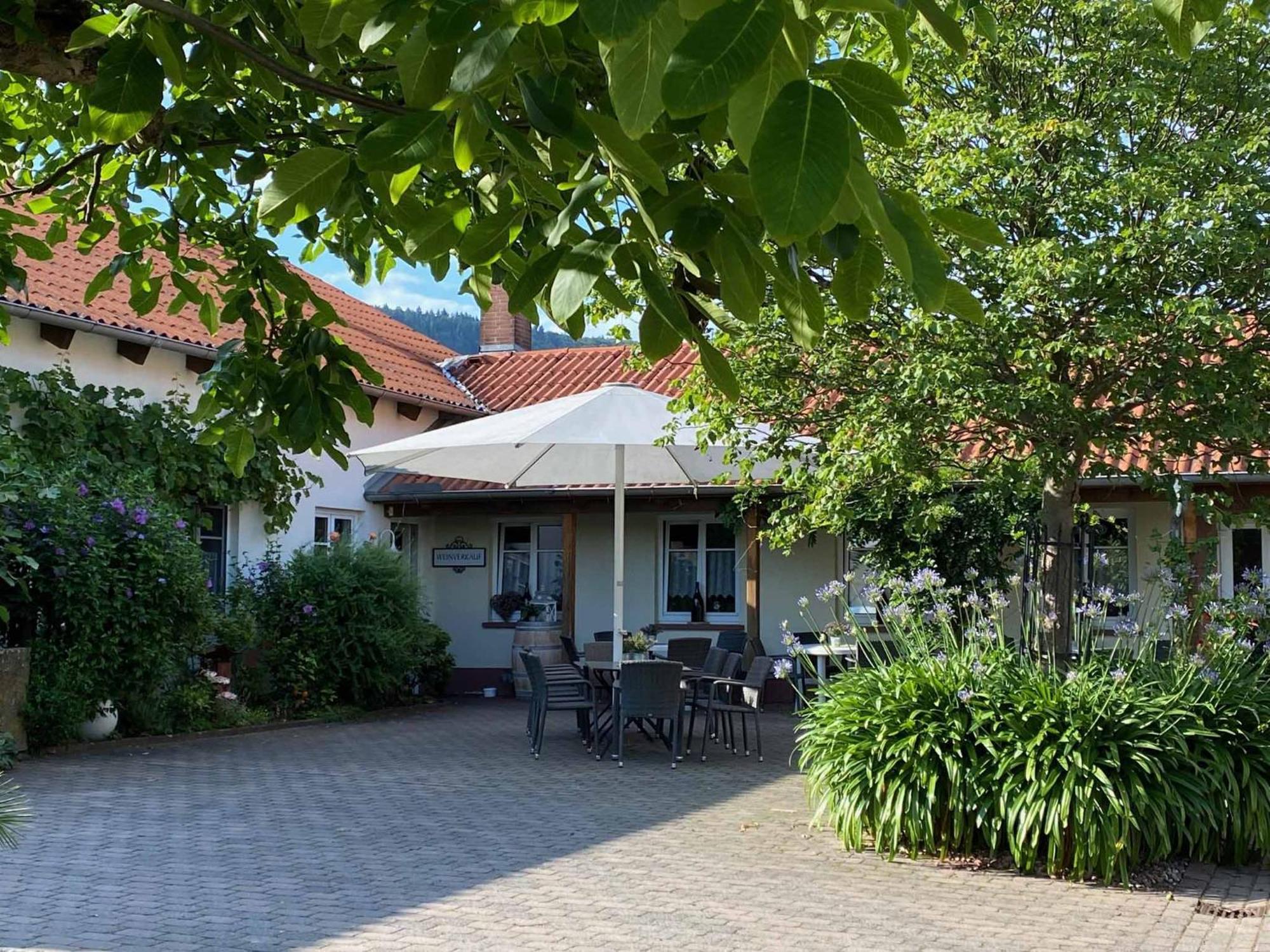 Ferienwohnung Weingut Sturm Buergstadt Exterior foto